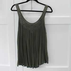 ✿ Light and Flowy Green Lace Tank ✿